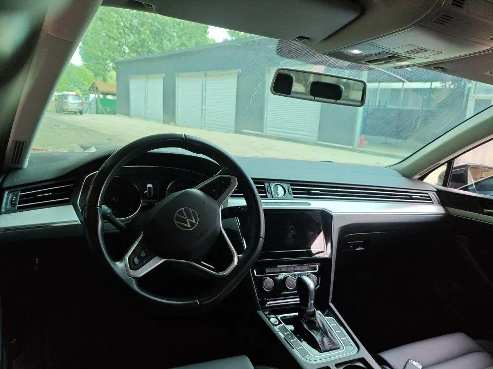 Volkswagen 2020 Magotan 1.4TSI 280TSI Leading Automatic Transmission 3