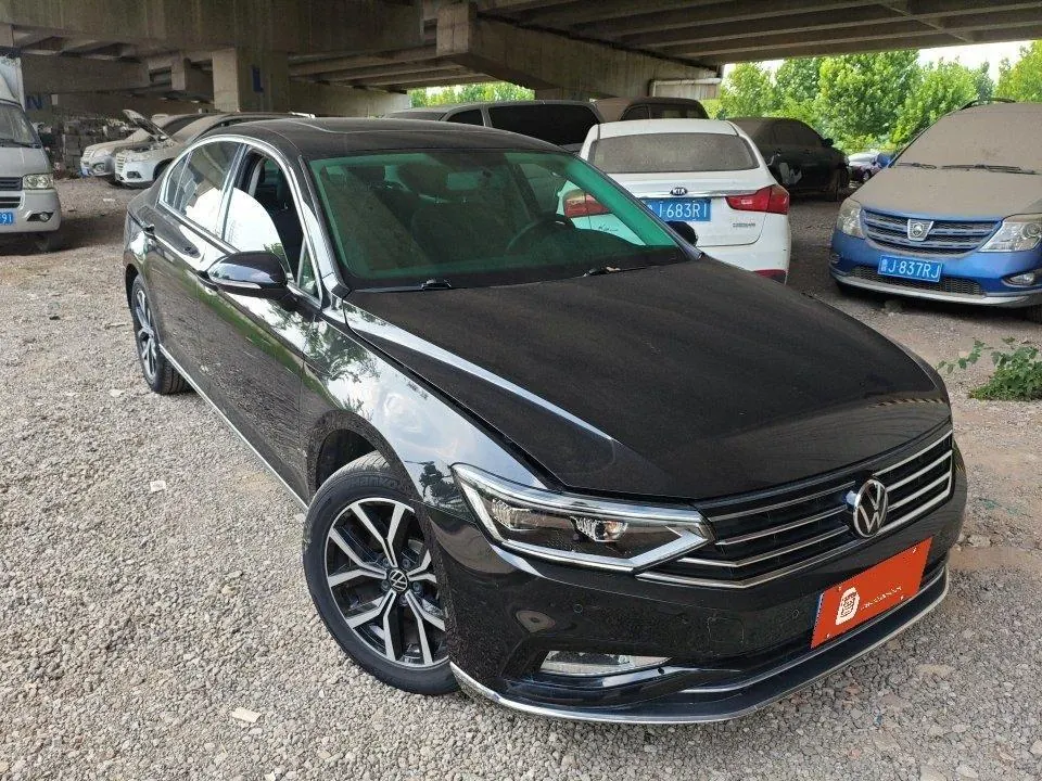 Volkswagen 2020 Magotan 1.4TSI 280TSI Leading Automatic Transmission 4