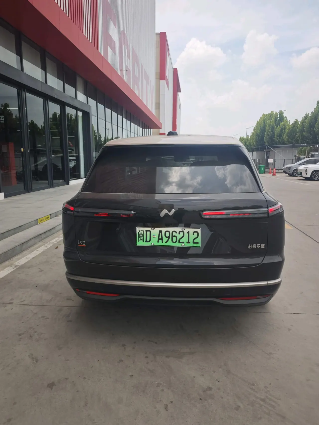 ONVO 2026 L90 Ultra six-seat automatic gear 7