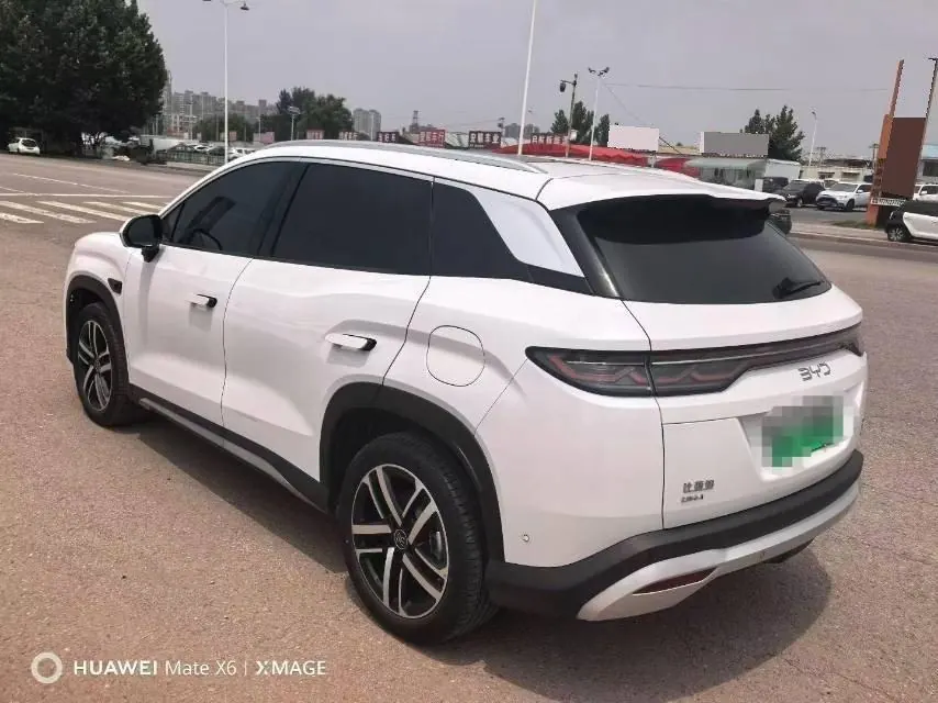 BYD 2025 Song L DM-i 1.5 Stepless Smart Driving Edition 160km Excellent Automatic Gear 7