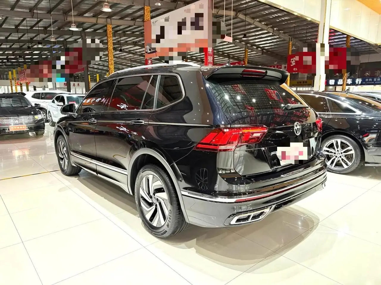 Volkswagen 2024 Tiguan L R-Line 2.0TSI 330TSI Two‑wheel‑drive R‑Line Dragon Glory Edition Automatic 3