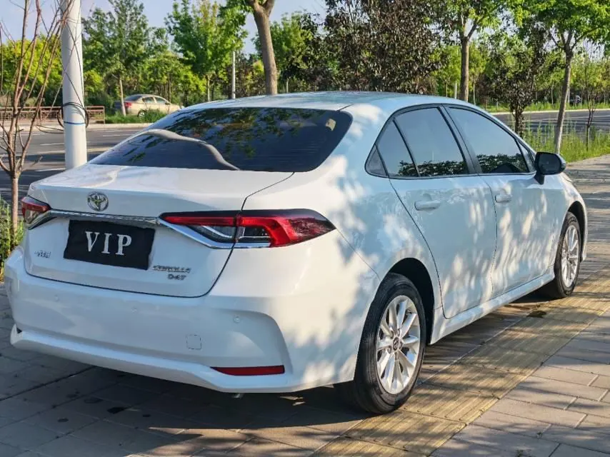 Toyota 2022 corolla 1.2T stepless pioneer PLUS version automatic gear 3