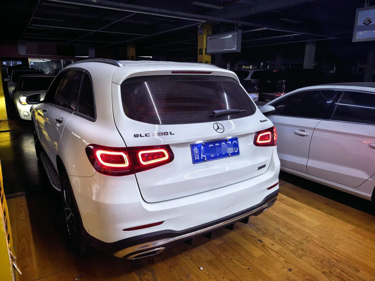Mercedes Benz 2020 GLC 300 L 4MATIC 2.0T Dynamic (Modified) Automatic Gear 3