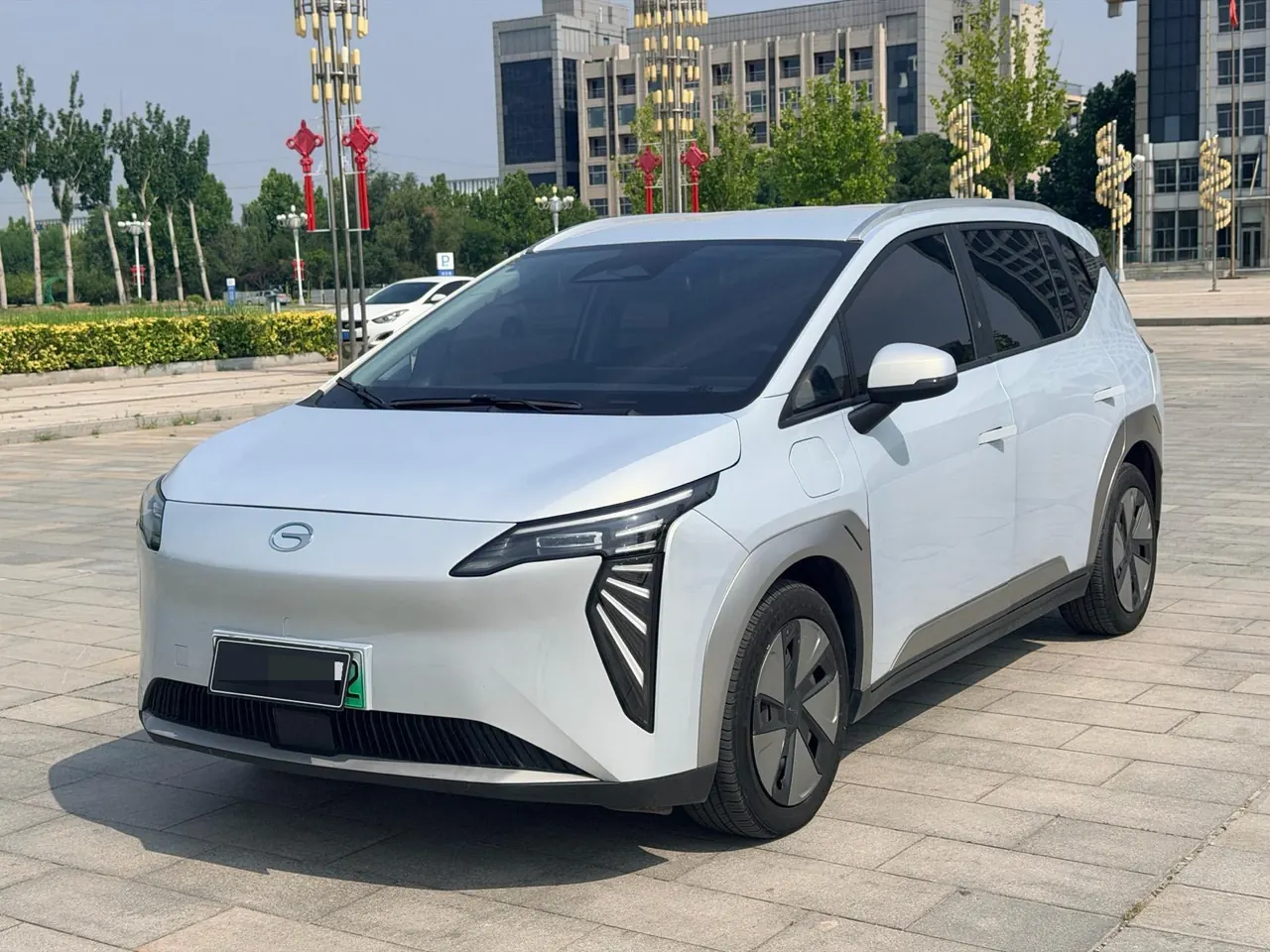 Open image lightbox: GAC Aion 2023 Aion Y Younger automatic gear