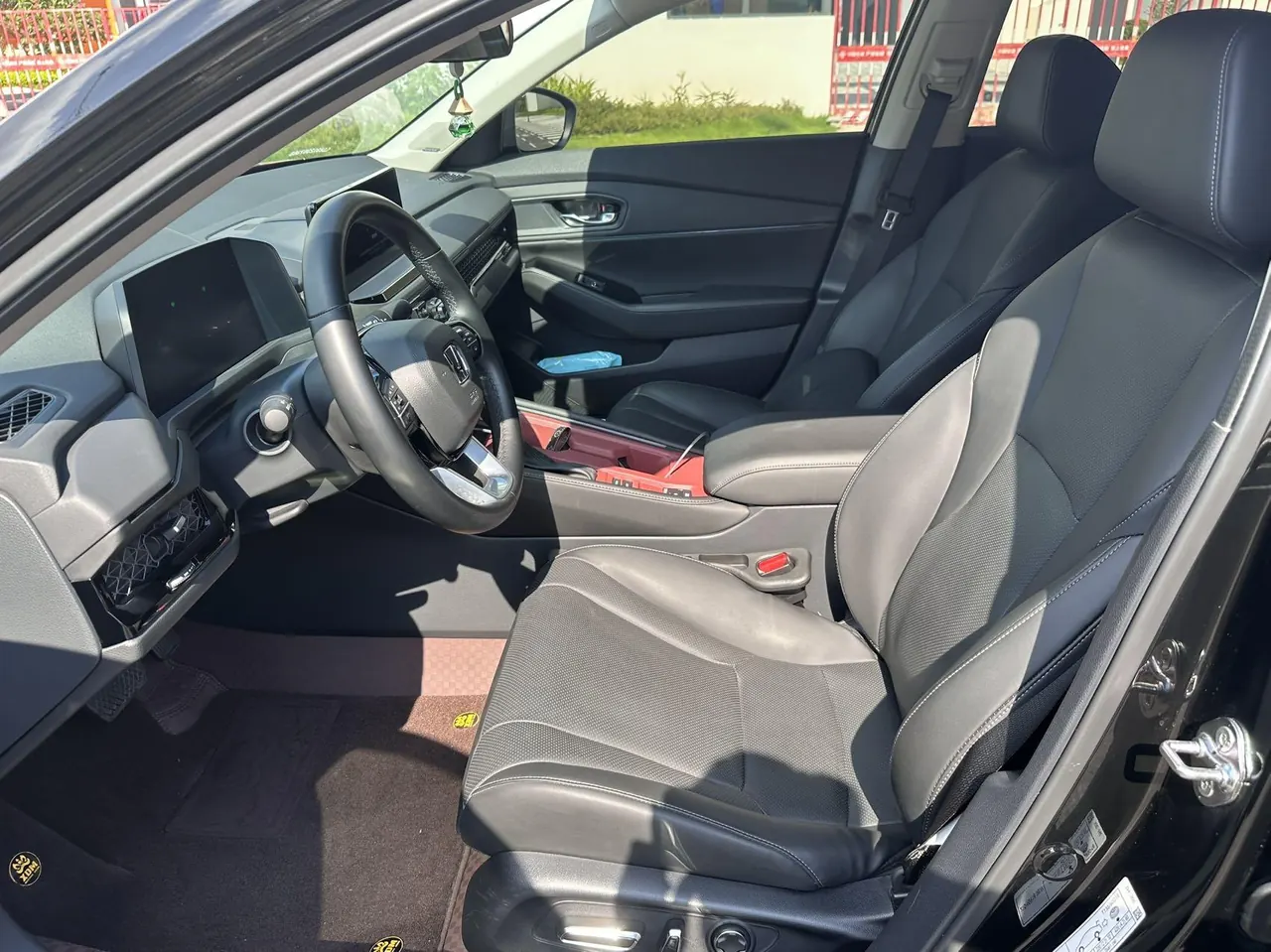 Honda 2023 11th Generation Accord 1.5T Stepless 260TURBO Premium Edition Automatic Gear 3