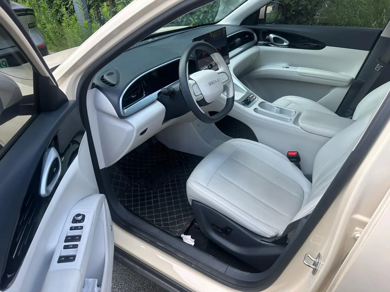Geely 2025 Star Wish UP 410km Discovery Edition Automatic Gear 2