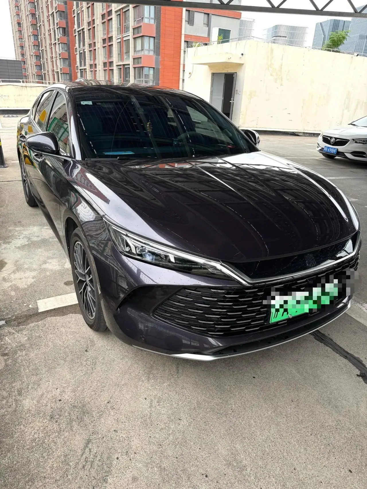 BYD 2024 Qin L DM-i 1.5 Stepless 120KM Excellent Automatic 9