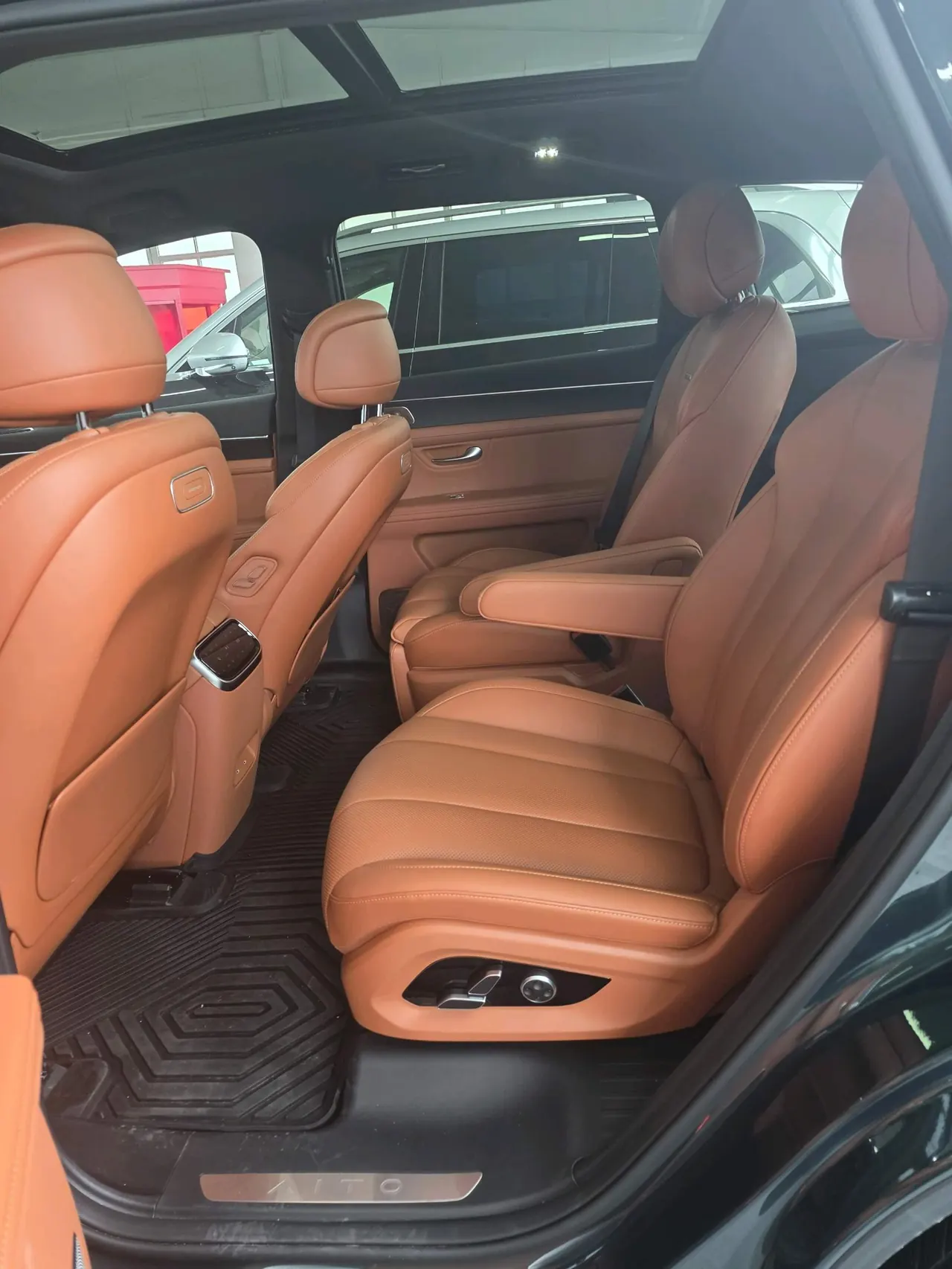 AITO 2024 AITO M7 Smart Drive Rear Drive Ultra Edition 6-seat Automatic Gear 6