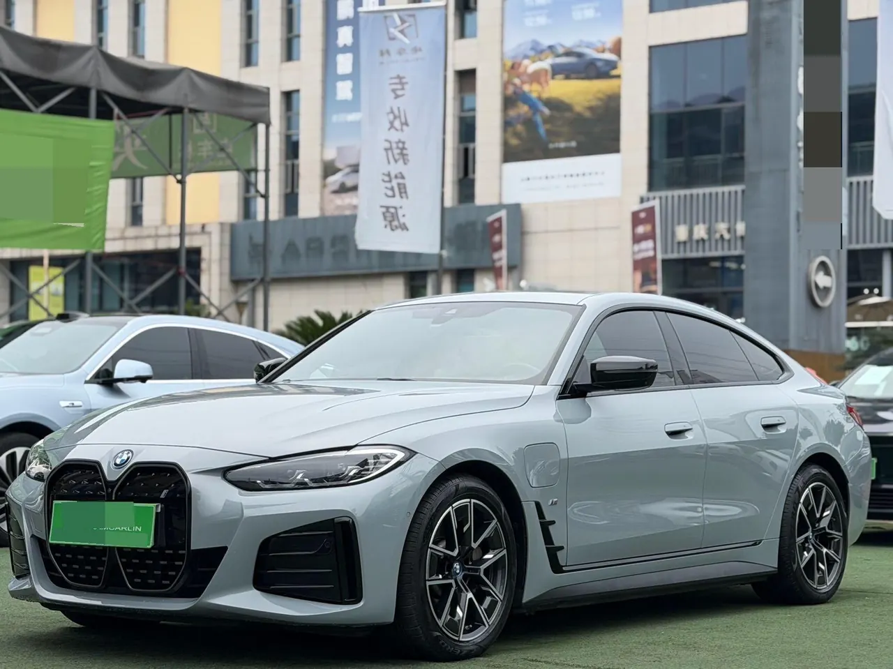 Open image lightbox: BMW i4 (Imported) 2022 i4 eDrive40 eDrive40 Automatic