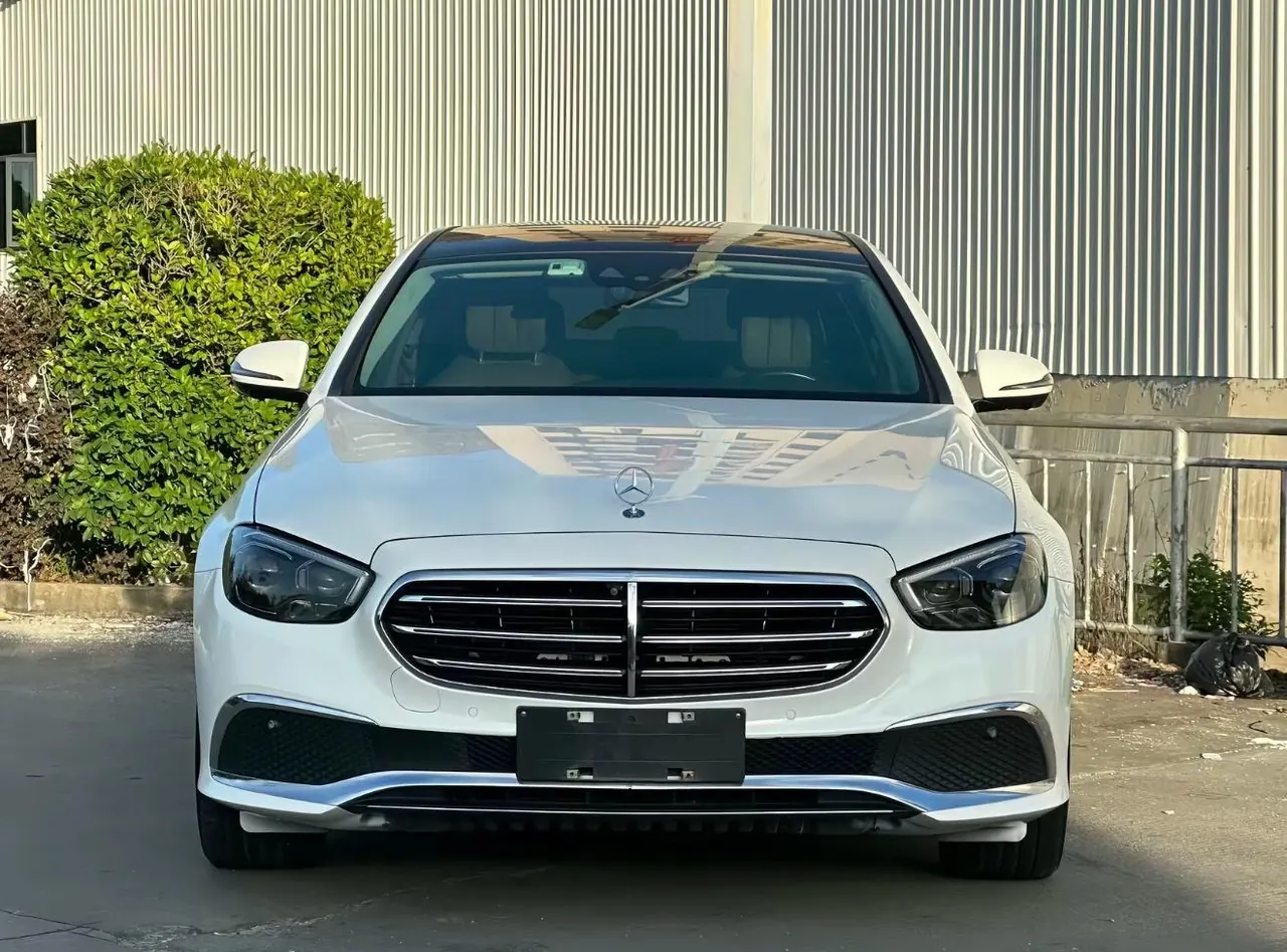 Mercedes Benz E Class 2022 E 300 L 2.0T Fashion (Change 2) Automatic Gear 2