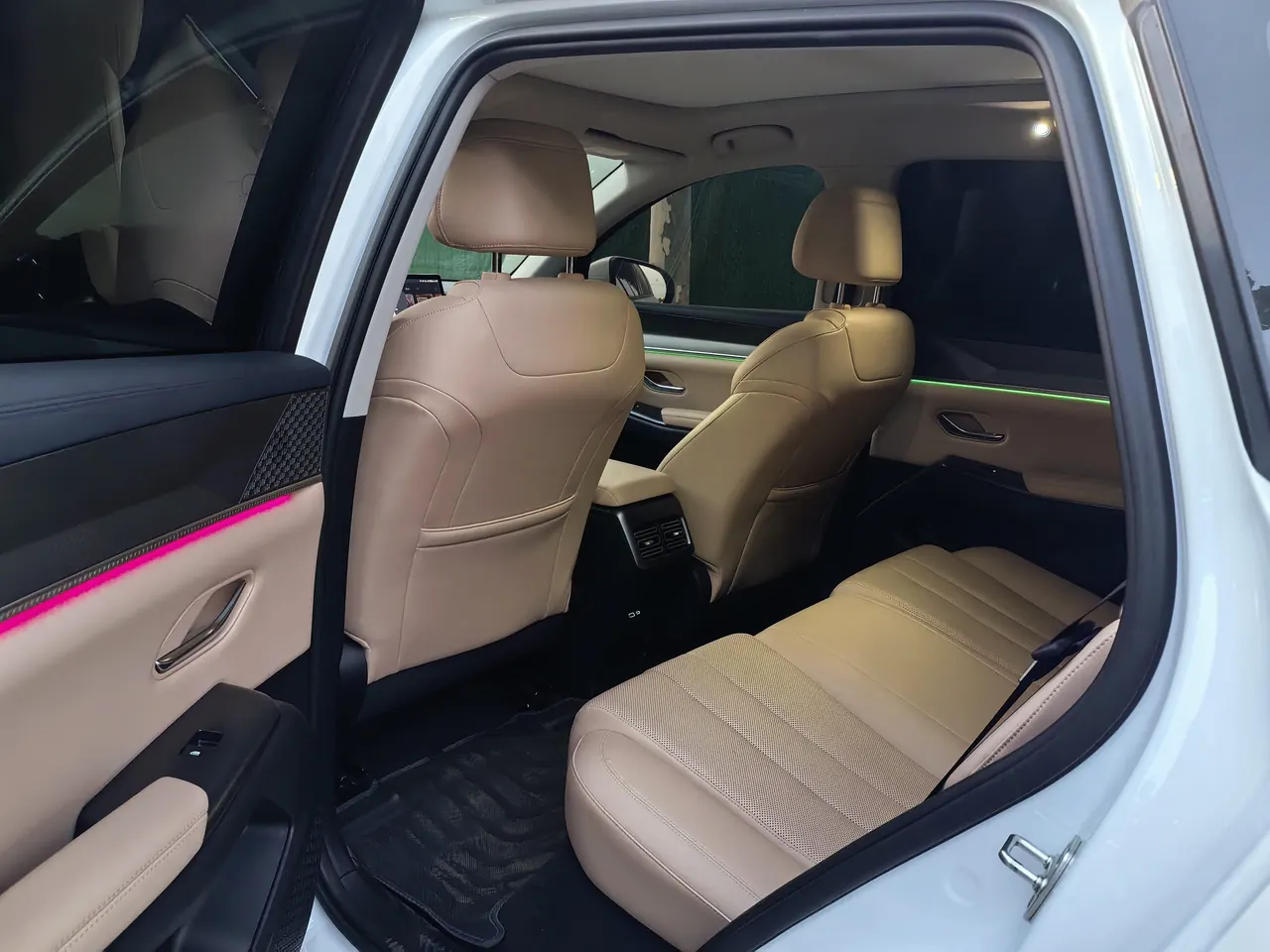 BYD Song Pro New Energy 2024 Song Pro DM-i 1.5 Stepless Glory Edition Excellent 110KM Automatic Gear 6