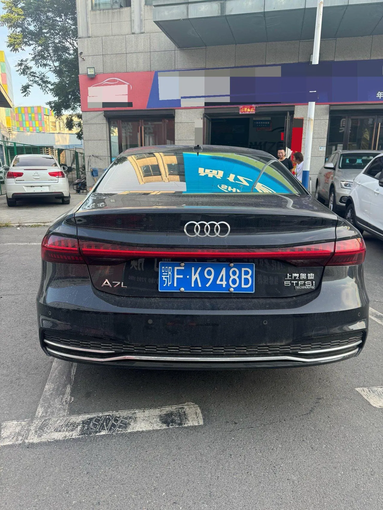 Audi 2024 A7L 2.0TFSI 45TFSI Luxury Automatic 5