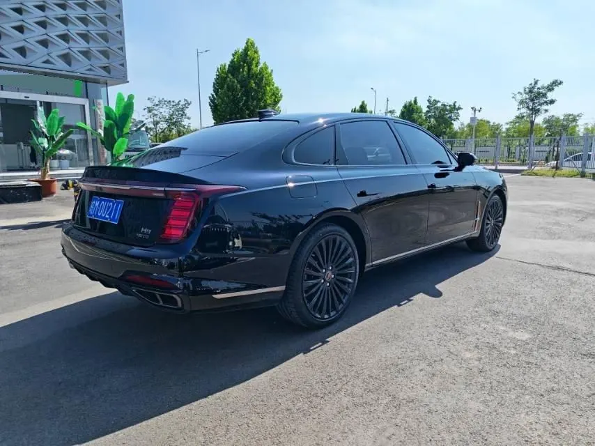 HongQi 2025 H9 48V 2.0T Two-Drive Flag Free Private Fashion Edition 5 (Changed) Automatic Gear 5