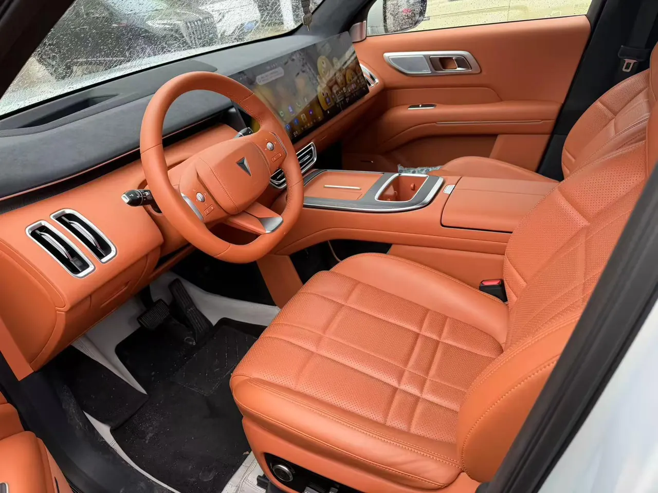 ChangAn Deepal 2025 S09 Rear Drive Ultra Long Range Automatic Gear - View 1