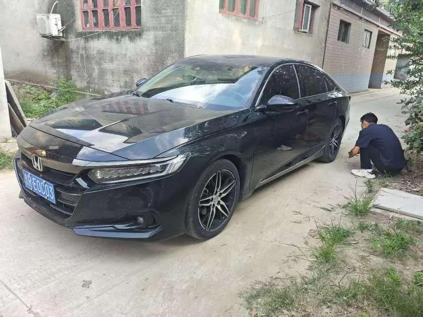 Honda 2022 10th Generation Accord 1.5T Stepless 260TURBO Magic Night Premium Edition Automatic Gear - View 1