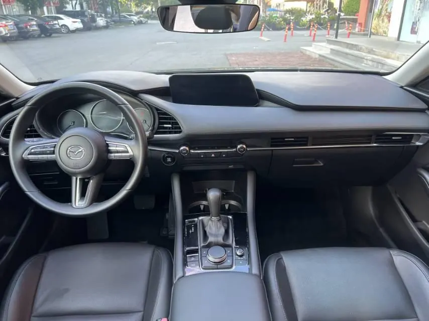 Mazda 3 Oncorsela 2020 Mazda 3 Oncorsela-sedan 2.0 elegant automatic gear 5