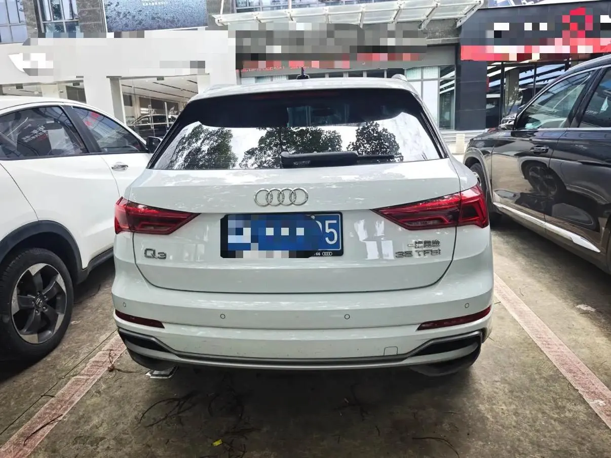 Audi 2021 Q3 1.4TFSI 35TFSI Fashion Dynamic Automatic 9