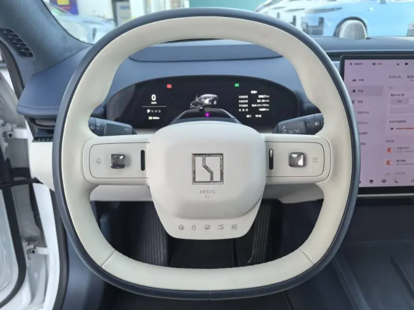 Zeekr 2025 Zeekr 007 Long Endurance Rear Drive Smart Driving Edition 100kWh Automatic Transmission 3