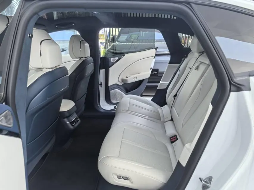 Zeekr 2025 Zeekr 007 Long Endurance Rear Drive Smart Driving Edition 100kWh Automatic Transmission 5