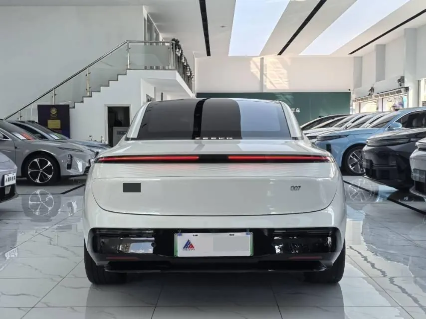 Zeekr 2025 Zeekr 007 Long Endurance Rear Drive Smart Driving Edition 100kWh Automatic Transmission 7