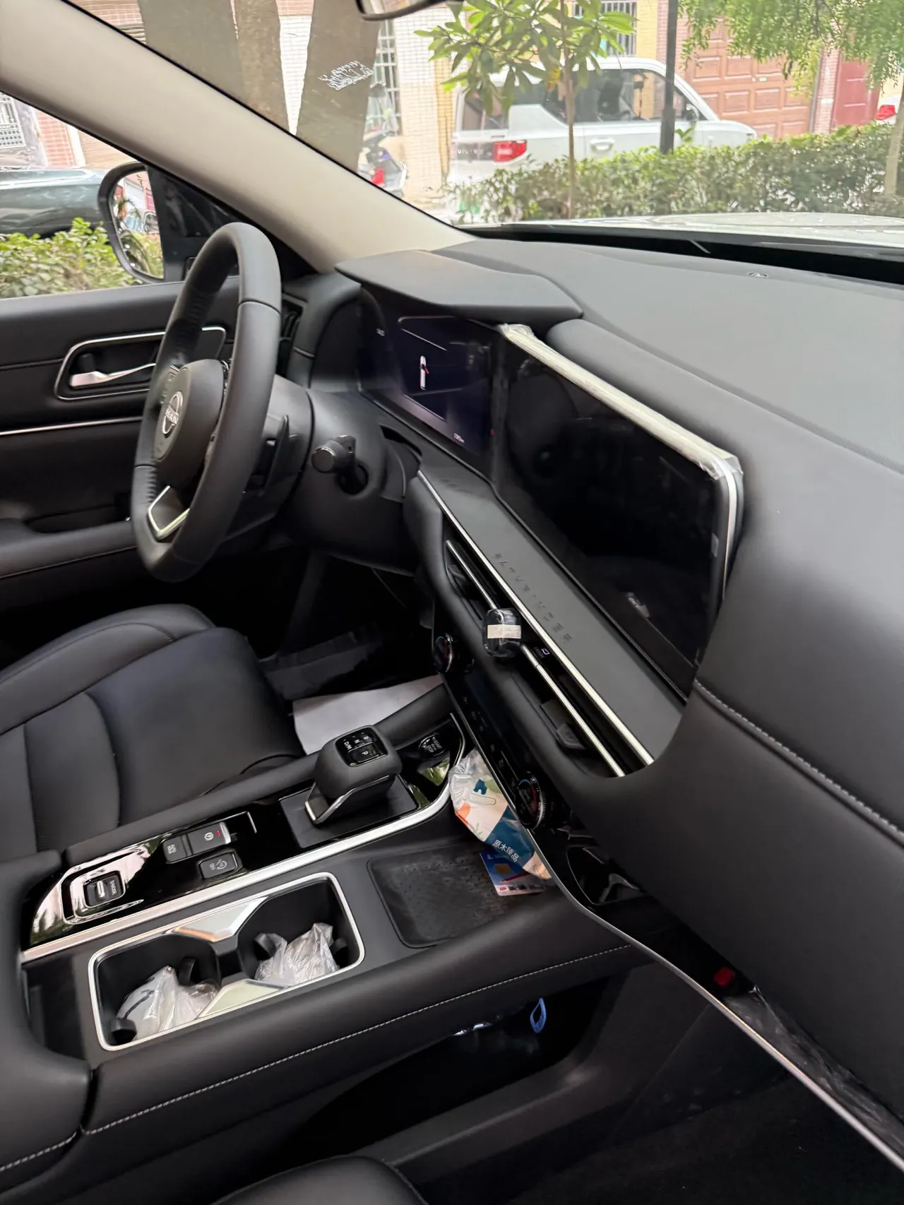 Nissan 2024 Tanlu 2.0T 380VC-TURBO Two-Drive Zhishang Edition 7-seat Automatic Gear 5