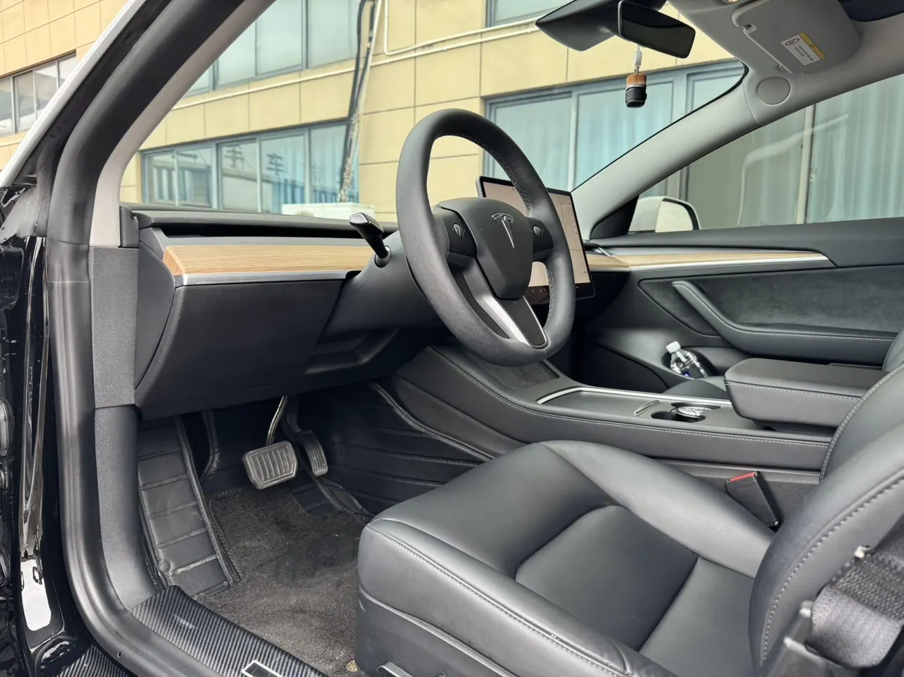 Tesla 2021 Model 3 Standard Endurance Rear Drive Upgraded Automatic Gear 4