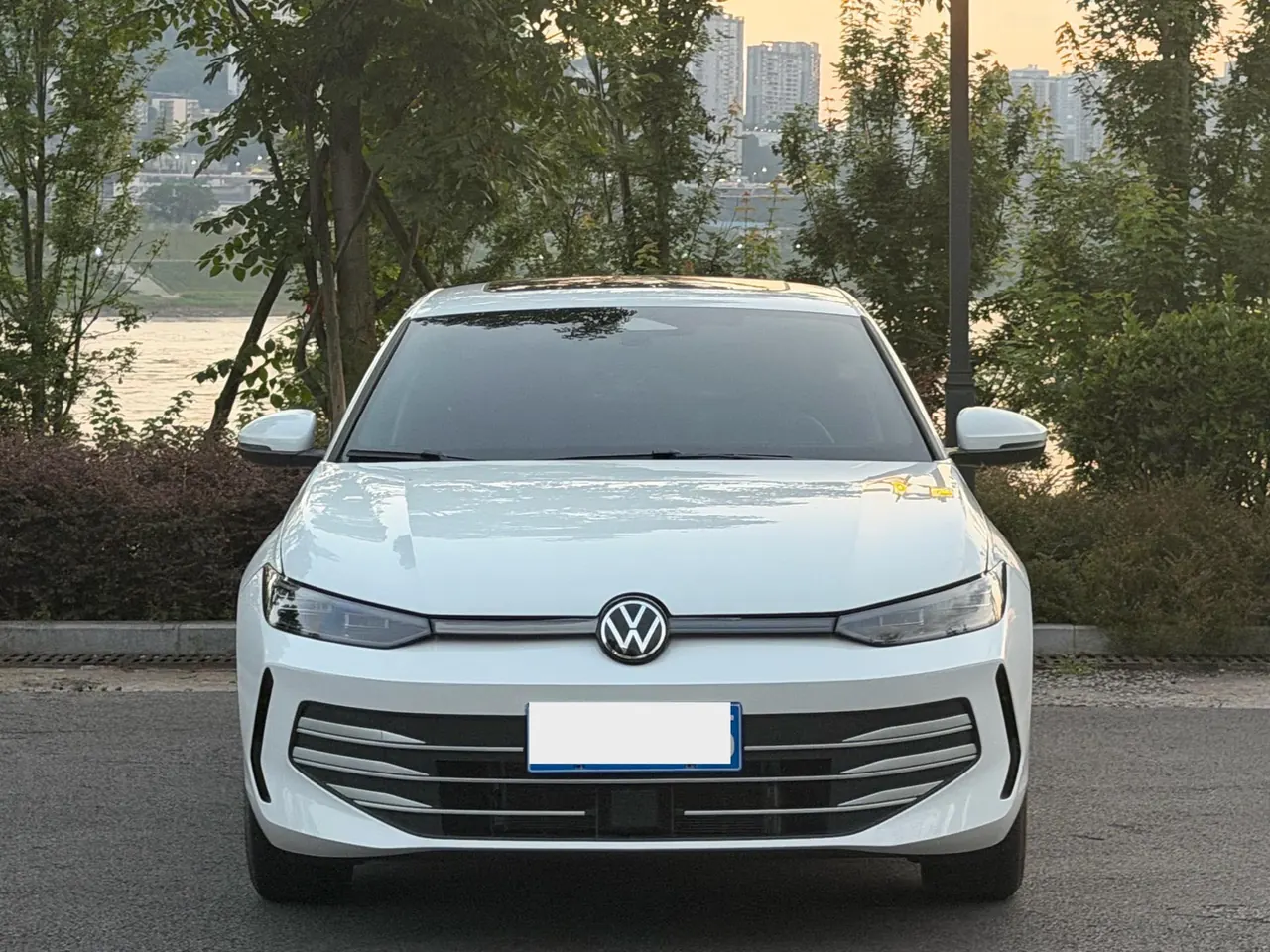 Volkswagen 2026 Lavida Pro 1.5 6 Million Edition Automatic Gear 2