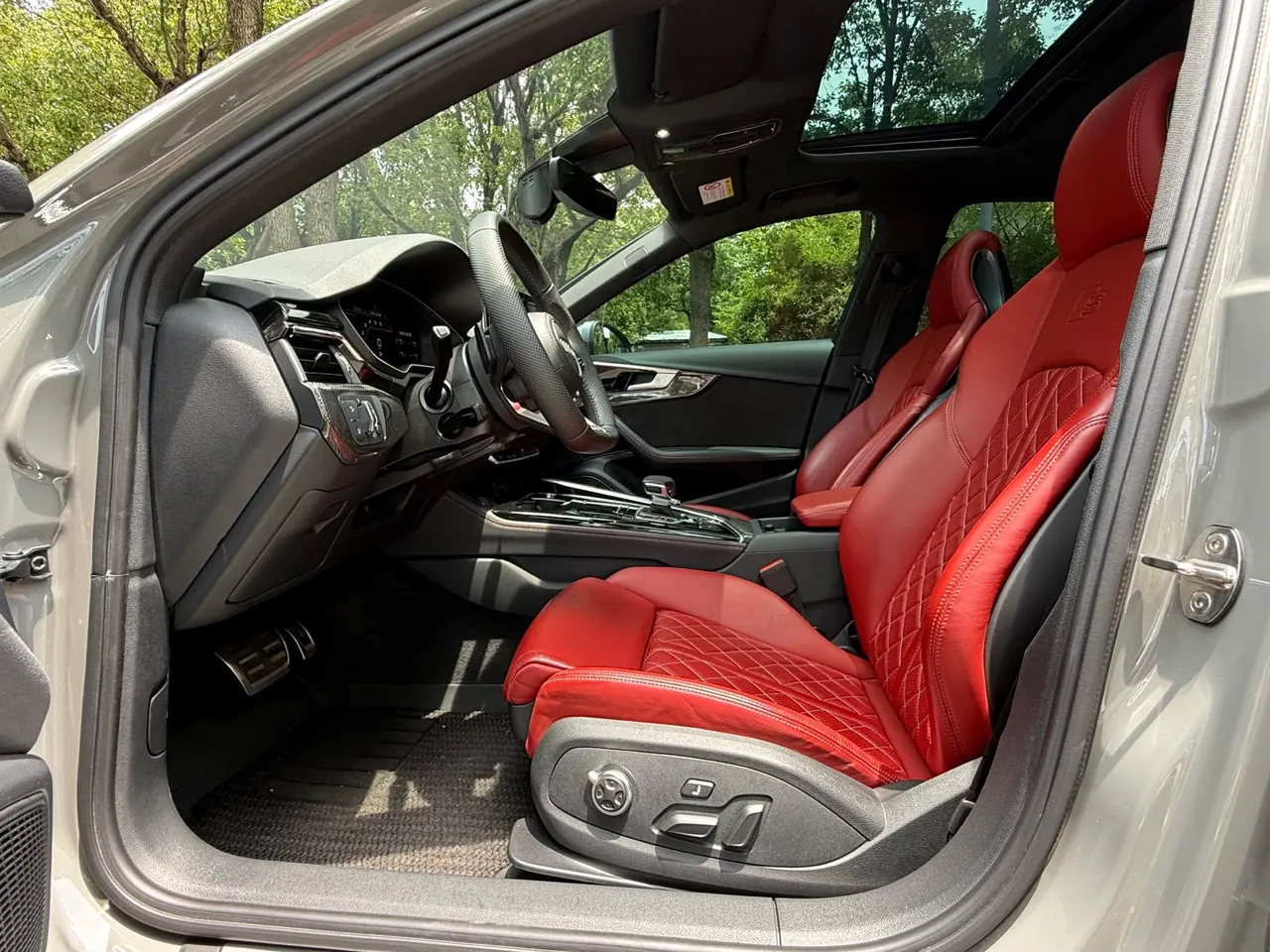 Audi S4 (Imported) 2022 S4 Limousine 3.0TFSI Automatic Gear 7