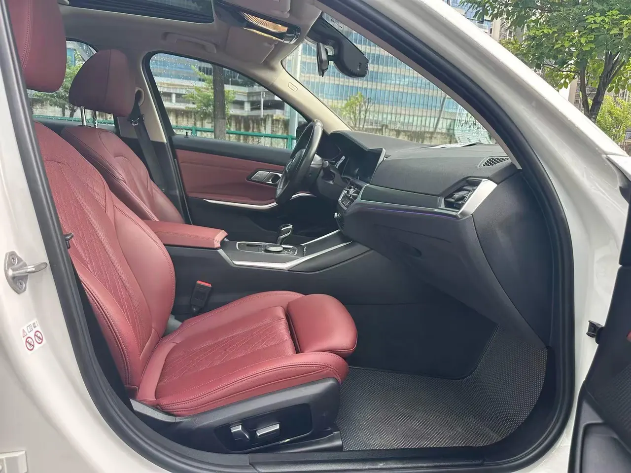 BMW 3 Series 2022 325i 2.0T M Sports Suit (Modified) Automatic Gear 8
