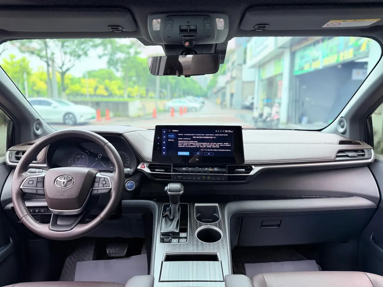 Toyota 2021 Sana 2.5 Stepless Platinum Edition Automatic Transmission 10