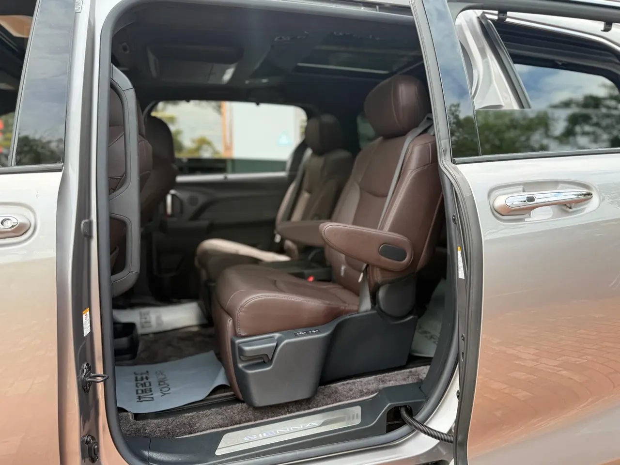 Toyota 2021 Sana 2.5 Stepless Platinum Edition Automatic Transmission 19