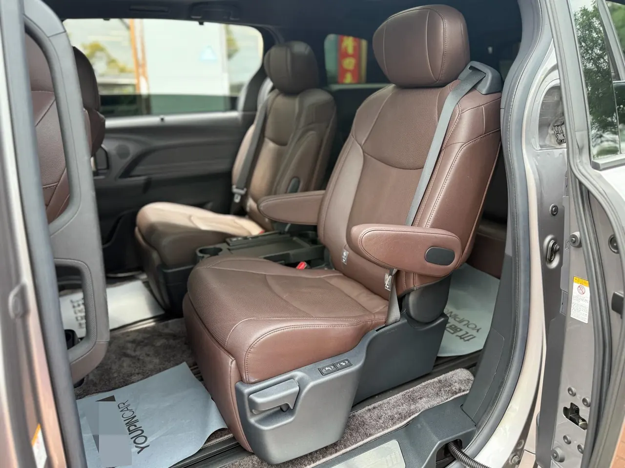 Toyota 2021 Sana 2.5 Stepless Platinum Edition Automatic Transmission 20