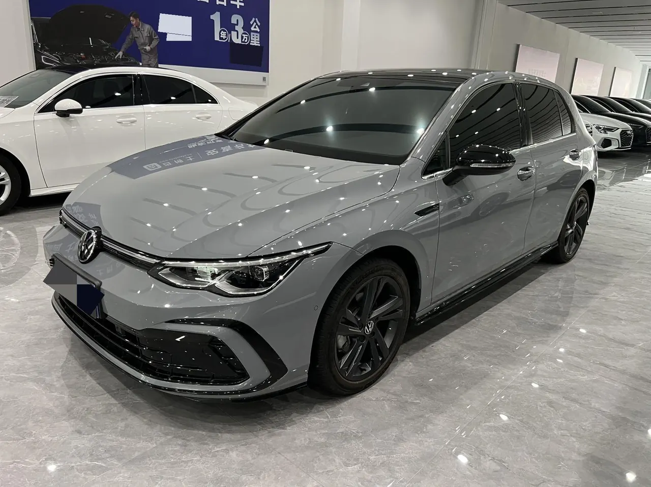 Volkswagen 2021 Golf 8 R-Line 1.4TSI 280TSI Automatic - View 1