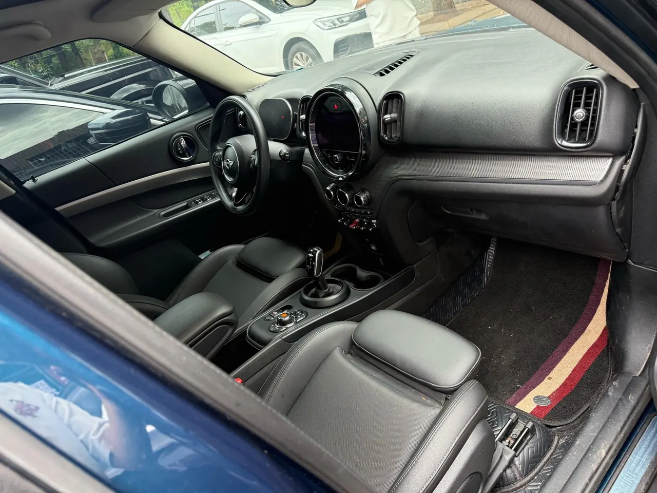 MINI Countryman (Imported) 2021 Cooper Countryman All 4 1.5T Connoisseur Automatic Gear 5
