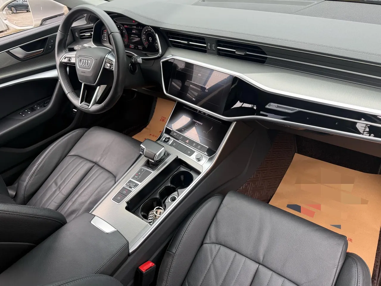 Audi 2022 A6L 2.0TFSI 45TFSI Zhenzhiya Automatic Gear 9