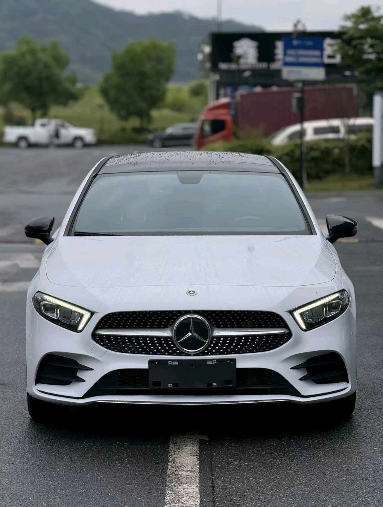 Mercedes Benz Class A 2022 A 200 L 1.3T Fashion Automatic Gear 3