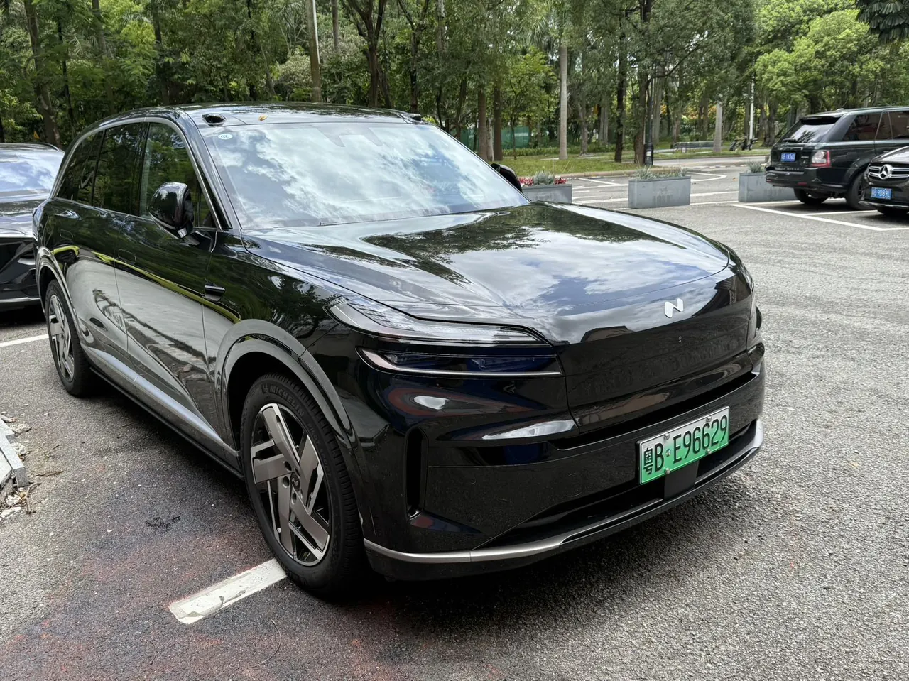 ONVO 2025 L90 Max six-seat automatic gear 3