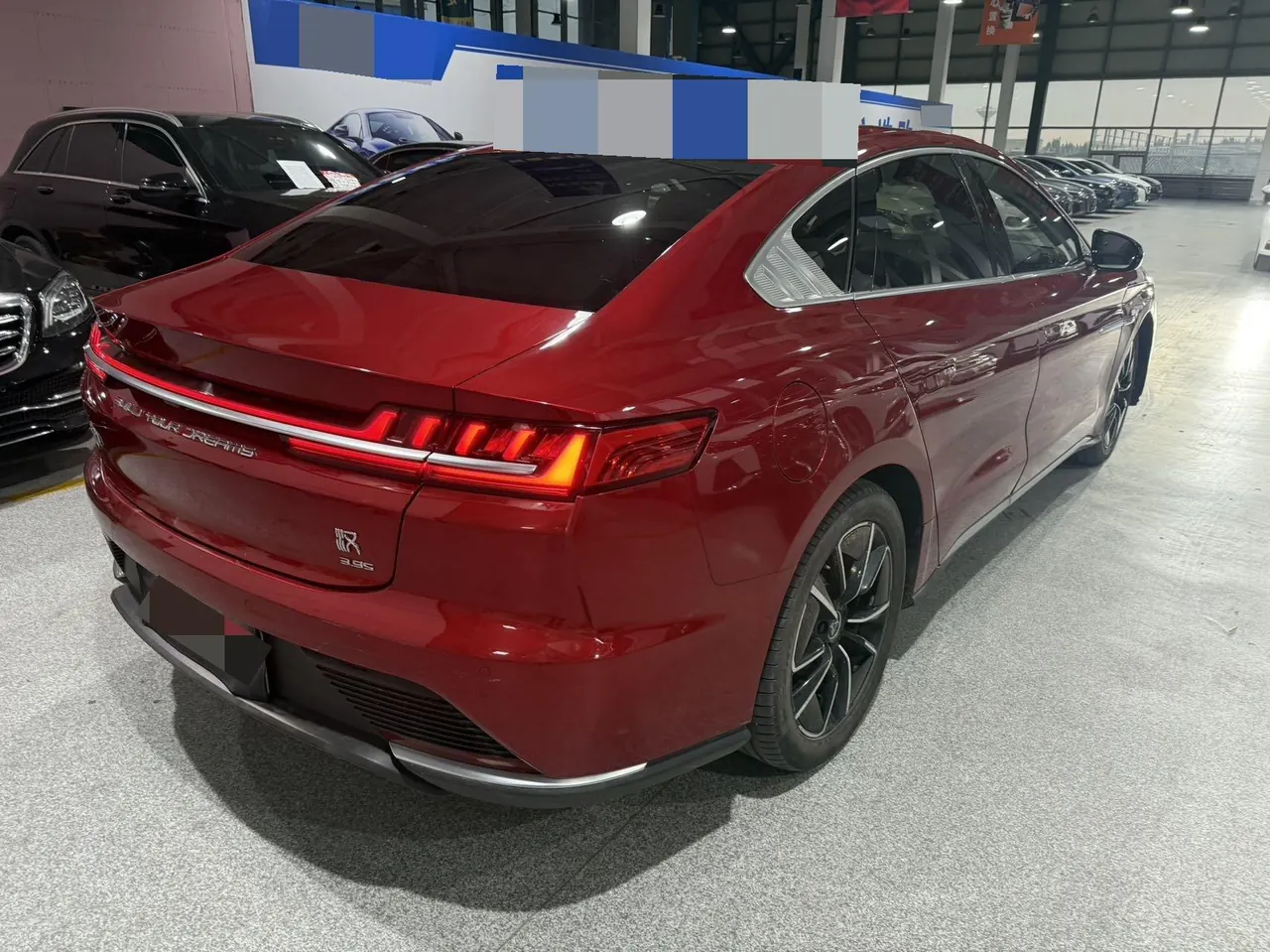 BYD 2020 Han four-wheel drive high-performance flagship automatic gear 4