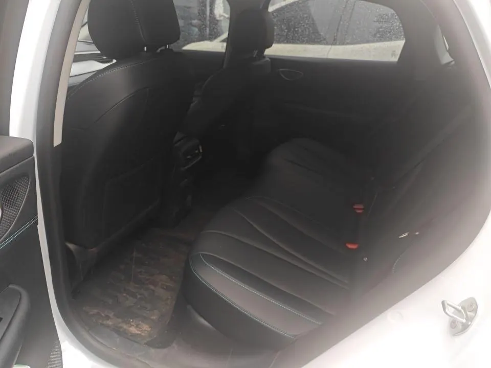 BYD 2026 seals 05 DM-i 1.5 stepless 210KM noble automatic gear 6
