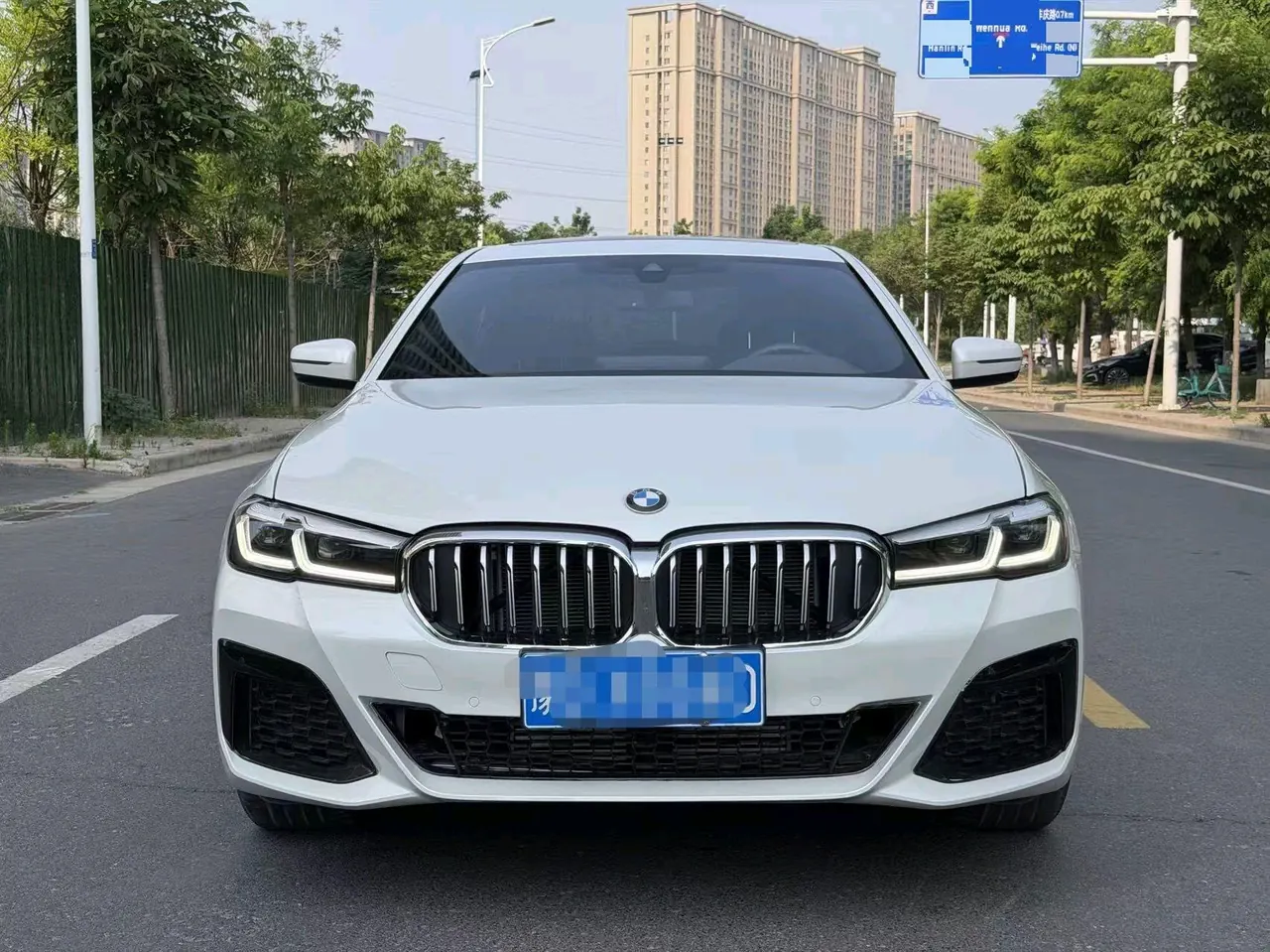 BMW 5 Series 2022 525Li 2.0T Luxury Suit (Change 2) Automatic Gear 2