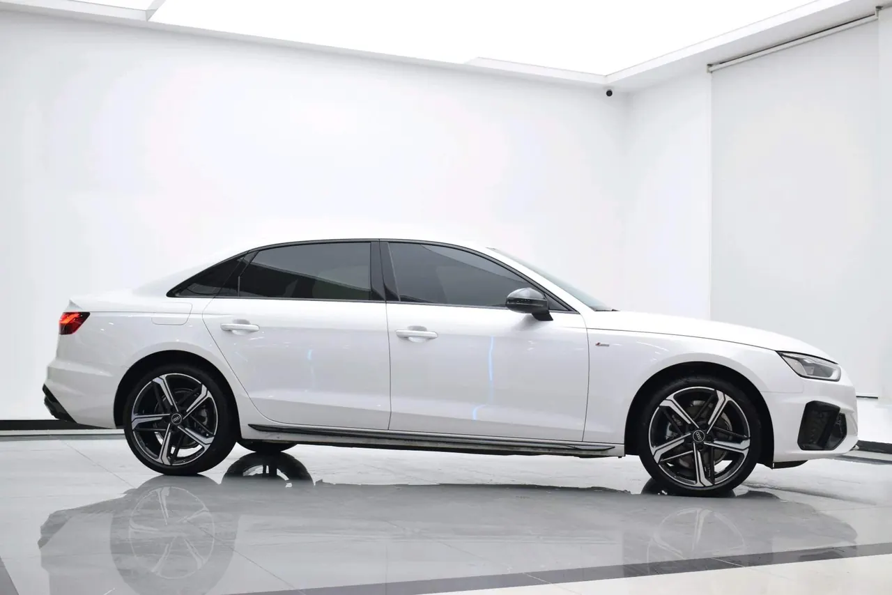 Audi 2024 A4L 2.0TFSI 40TFSI Deluxe Dynamic Automatic 7