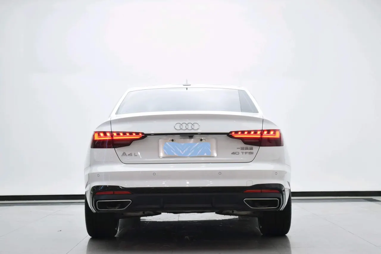 Audi 2024 A4L 2.0TFSI 40TFSI Deluxe Dynamic Automatic 8