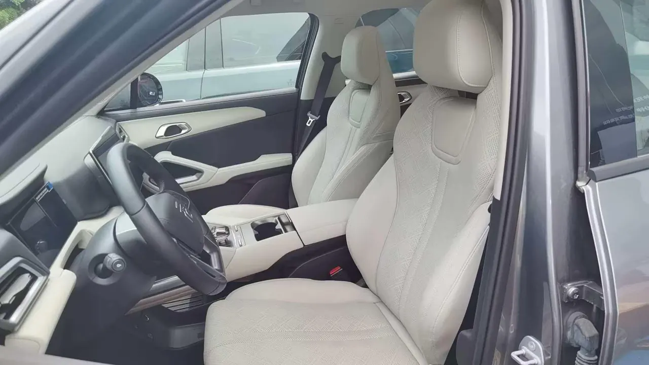 BYD 2024 Yuan UP 401KM Leading Automatic Gear 5