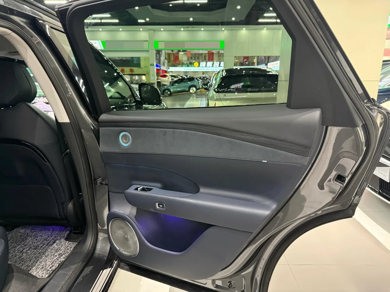 Voyah 2025 FREE four-wheel drive dry Kun version of automatic gear 15