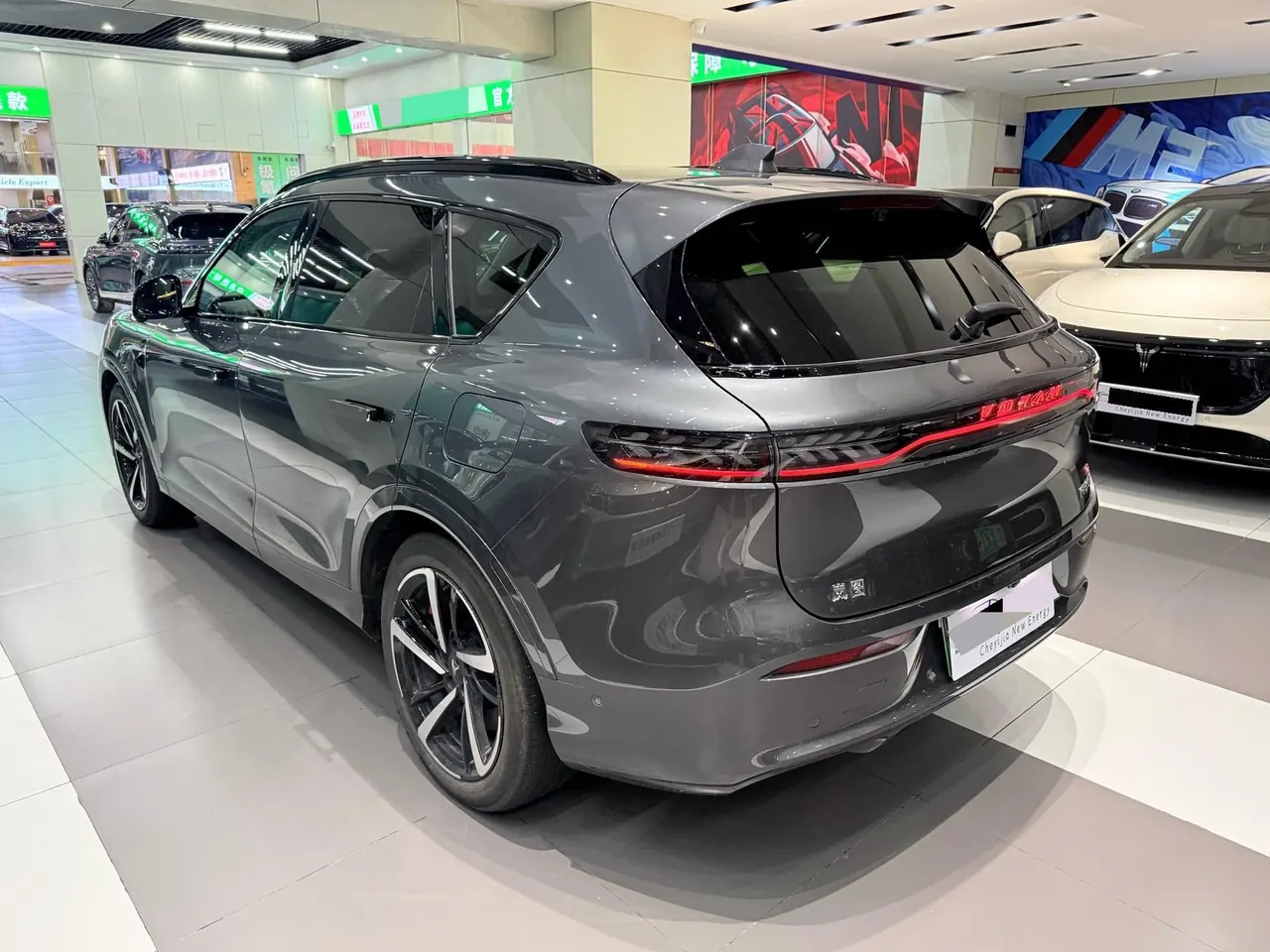 Voyah 2025 FREE four-wheel drive dry Kun version of automatic gear 7