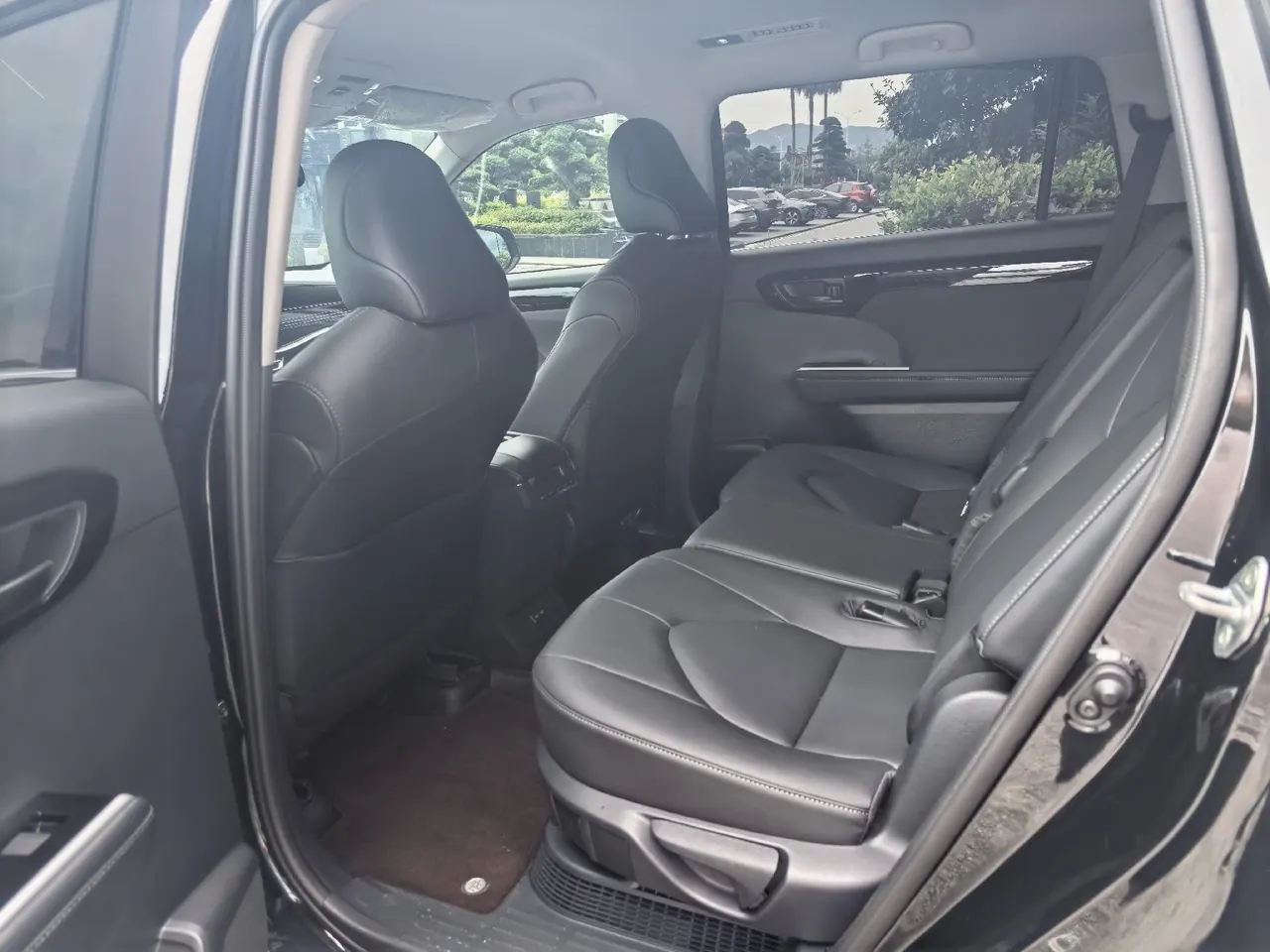 Toyota 2026 Highlander Dual Engine 2.5 Stepless Intelligent Electric Hybrid Two-Drive Elite Edition 5-seat Automatic Transmission 5