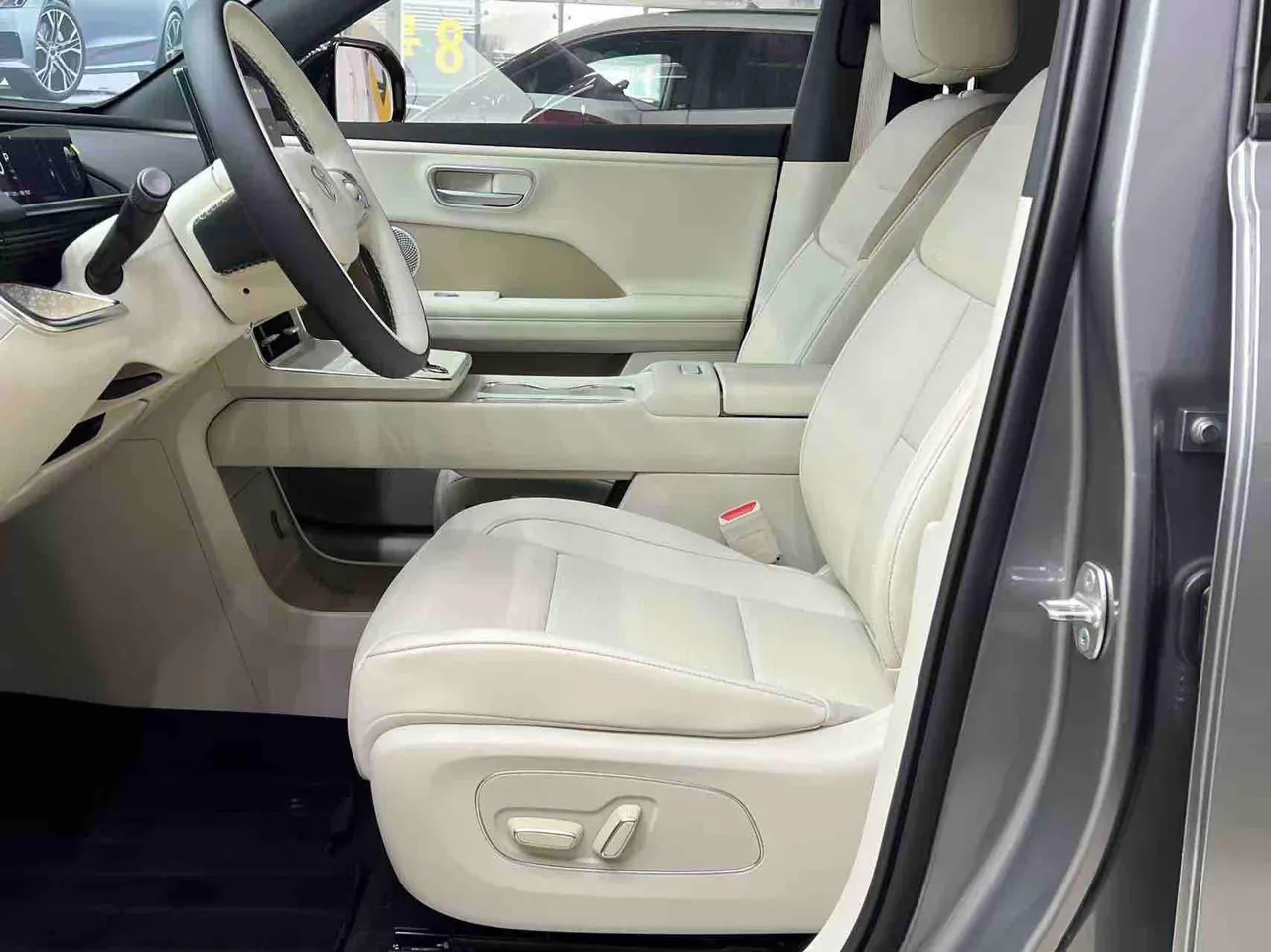 Toyota 2025 Platinum Intelligence 3X 520 Pro Automatic Gear 13
