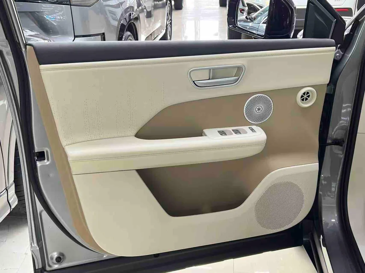Toyota 2025 Platinum Intelligence 3X 520 Pro Automatic Gear 14