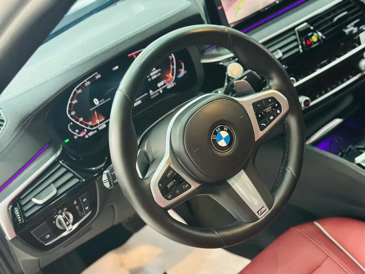 BMW 5 Series 2022 530Li 2.0T Leading M Sports Suit (Modified) Automatic Gear 13