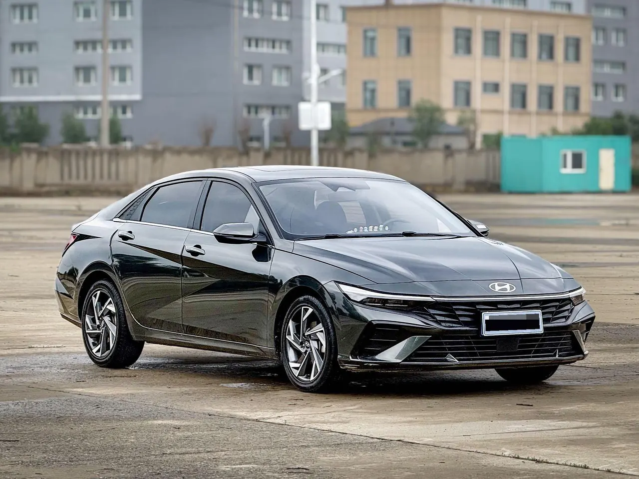 Hyundai 2023 Elantra -3-compartment 1.5 stepless LUX premium automatic gear 3